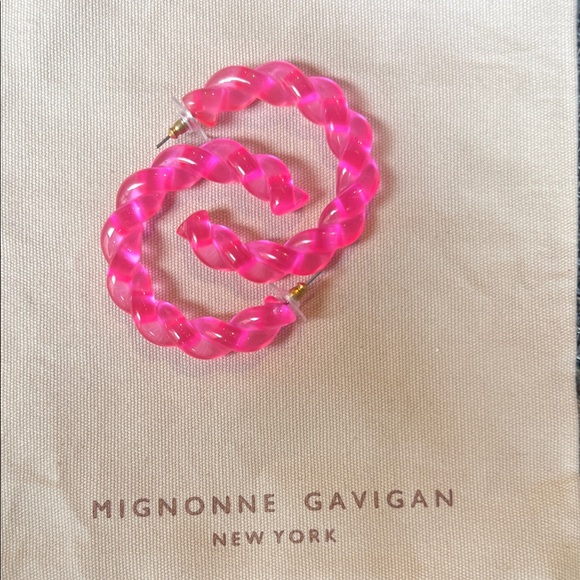 Mignonne Gavigan Vibrant Pink Twisted Earrings - Picture 1 of 2